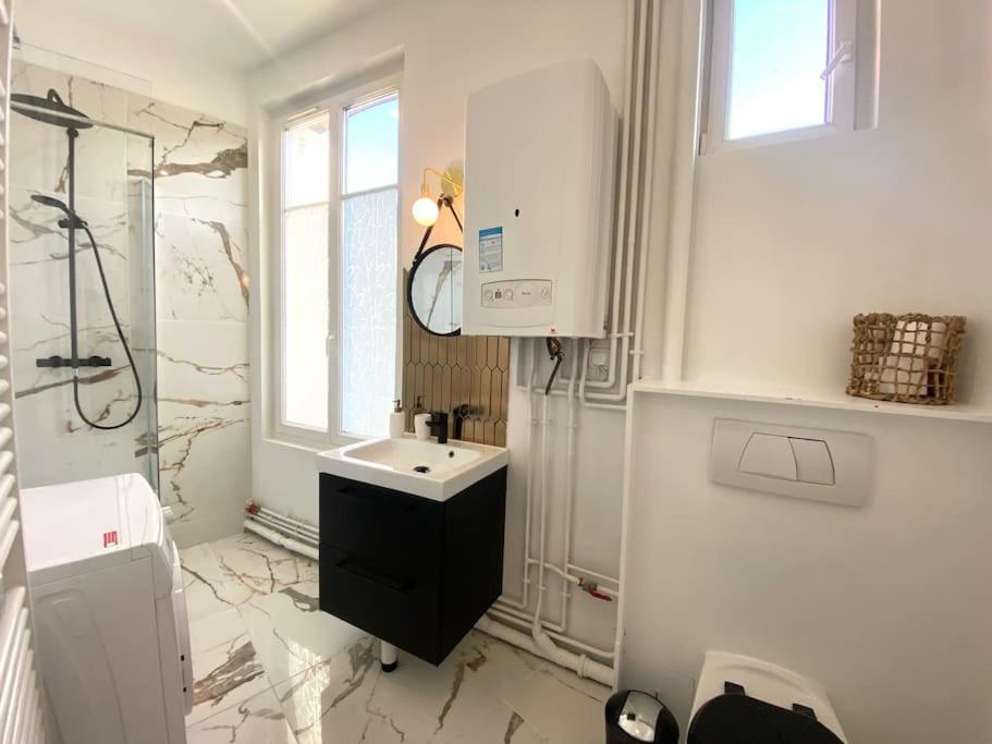 Ferienwohnung The Jungle Flat Rouen Exterior foto